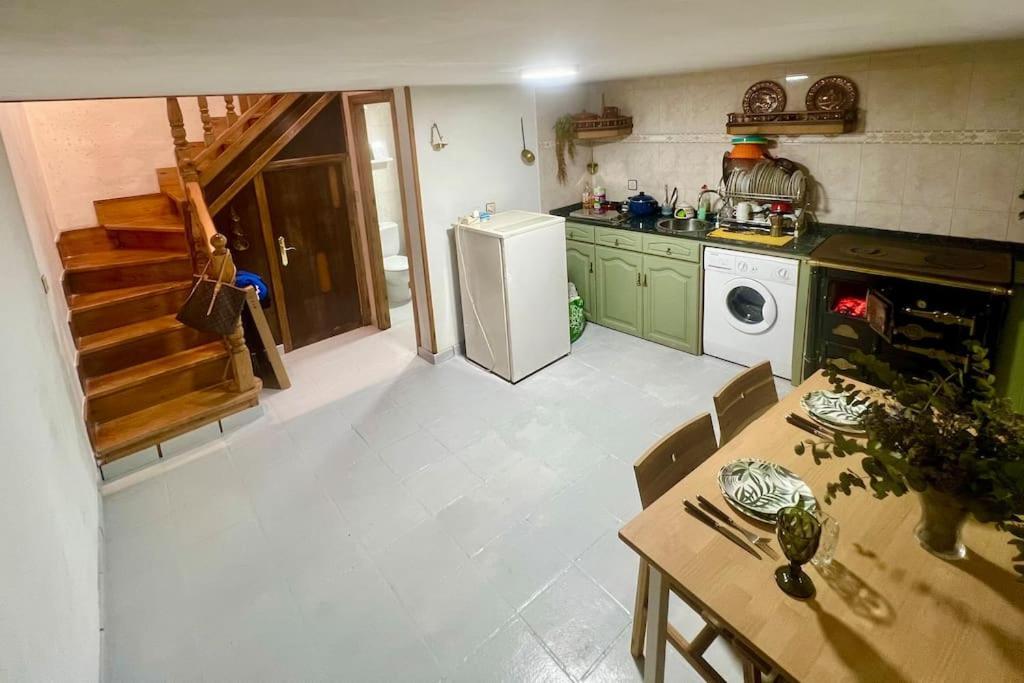 Villadecelis Mieres  Ngoại thất bức ảnh